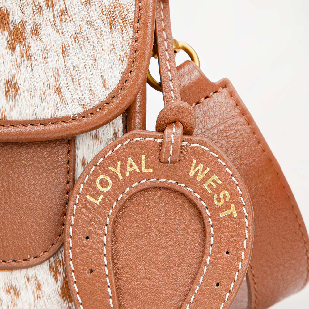 Loyal West Shell Medium Purse