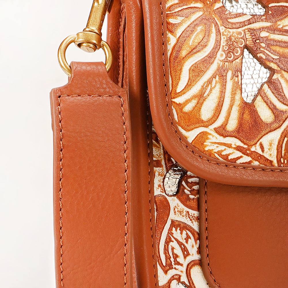 Loyal West Shell Medium Purse
